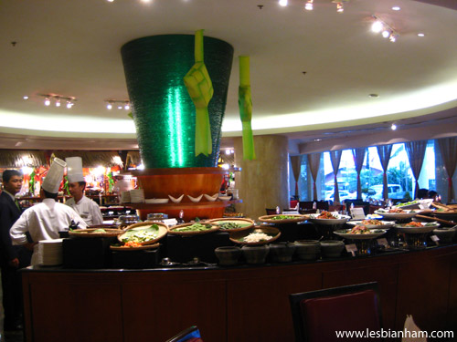 What you can see in the picture is 1/3 the size of the actual buffet.